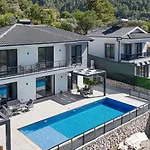 Villa Defne *