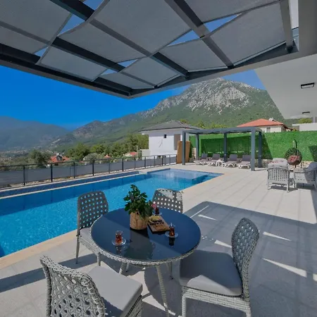 Defne Villa
