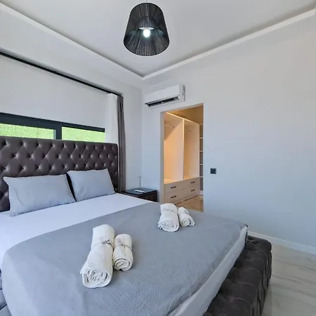Defne Villa *